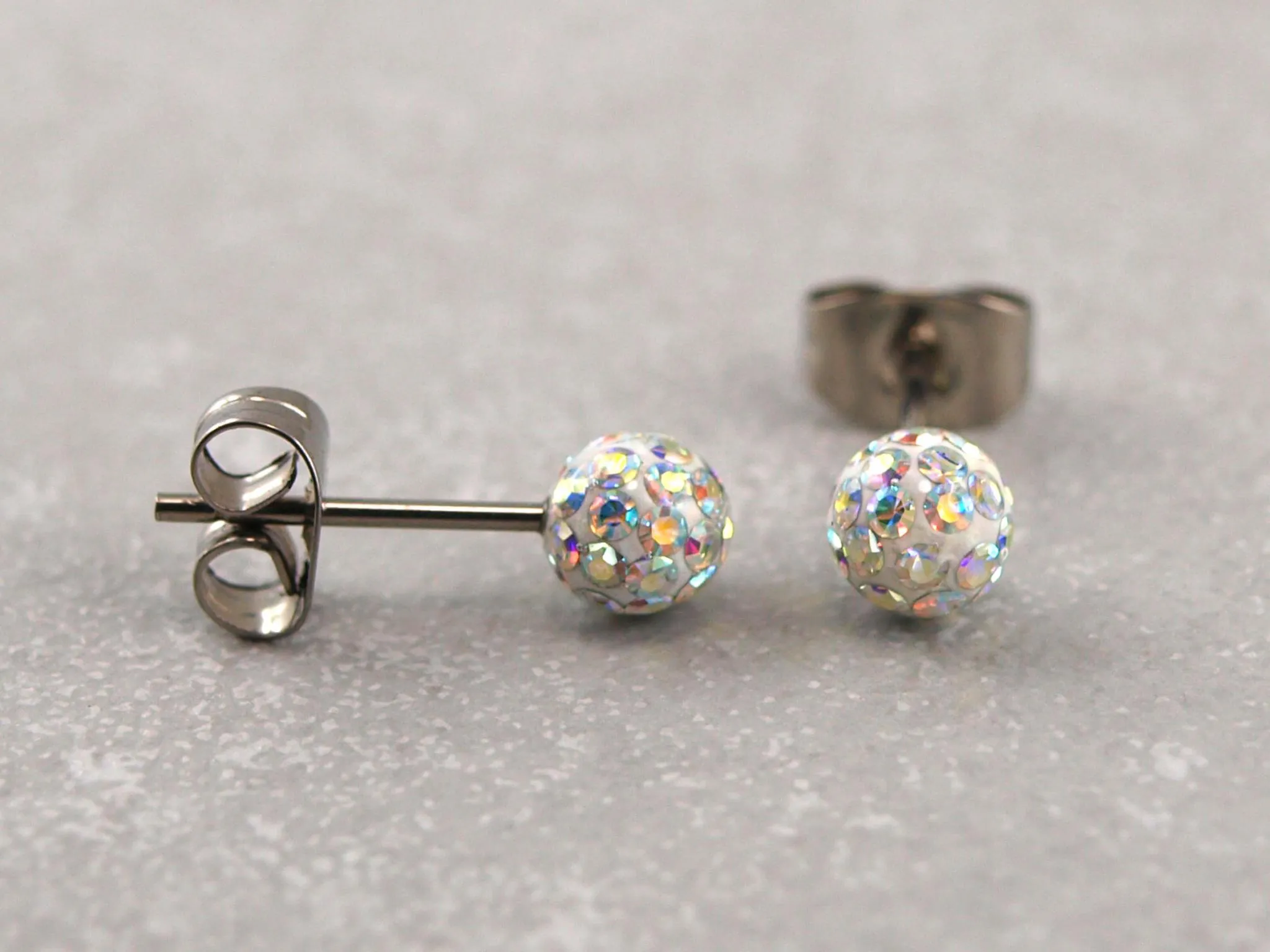 Chirurgenstahl Ohrstecker Glitzer-Kugel – Bild 4