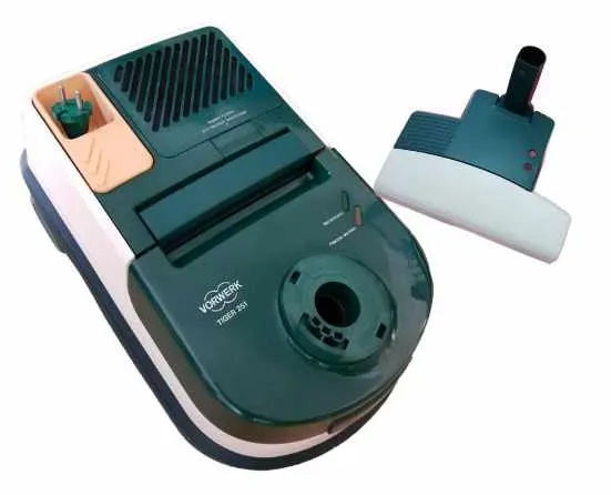Vorwerk Tiger 251 + Elektrobürste ET 340, Gewährleistung neuer Motor. Preis 280,00 Euro