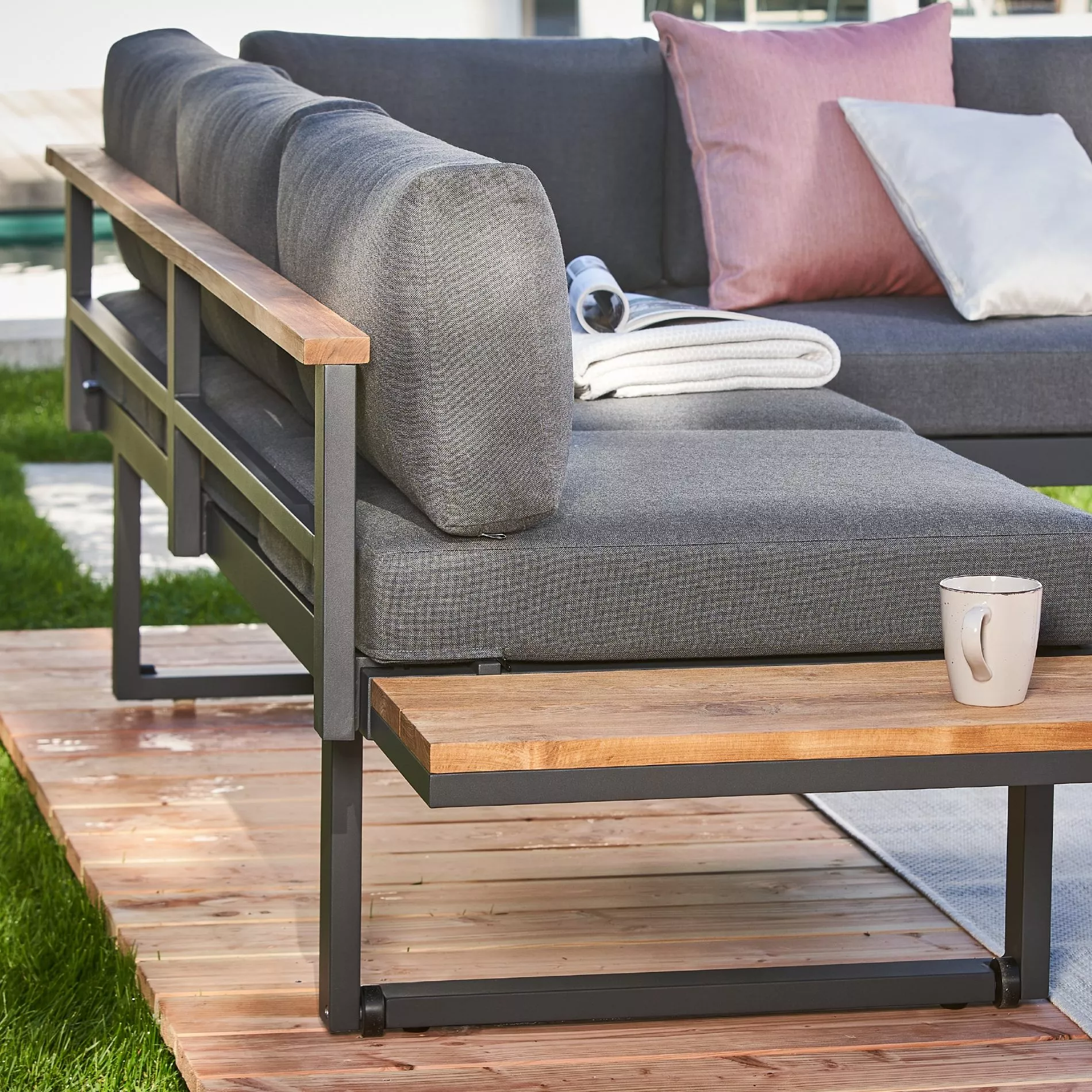 CASA DOMA Aragona Lounge-Seitenteil 3-Sitzer mit Teak-Ablage, Alu/Teak – Bild 9